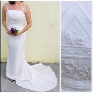 White WEDDING DRESS beaded bridal gown hourglass mermaid long bodycon Victorian